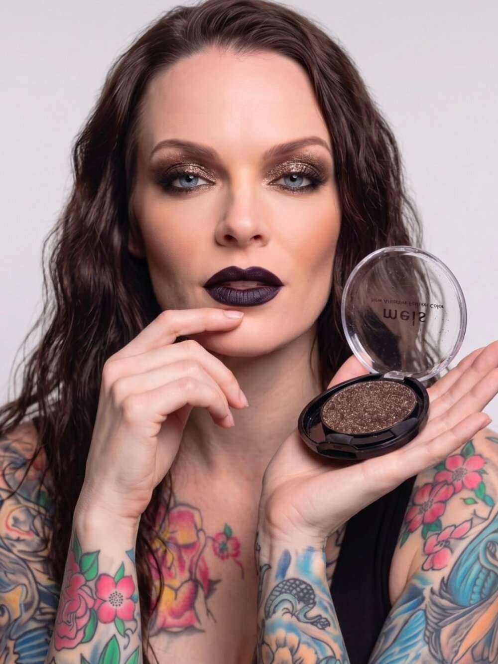 Meis Glitter Eyeshadow Single Compact Shimmering Brown Bronze Shade 07 NWT